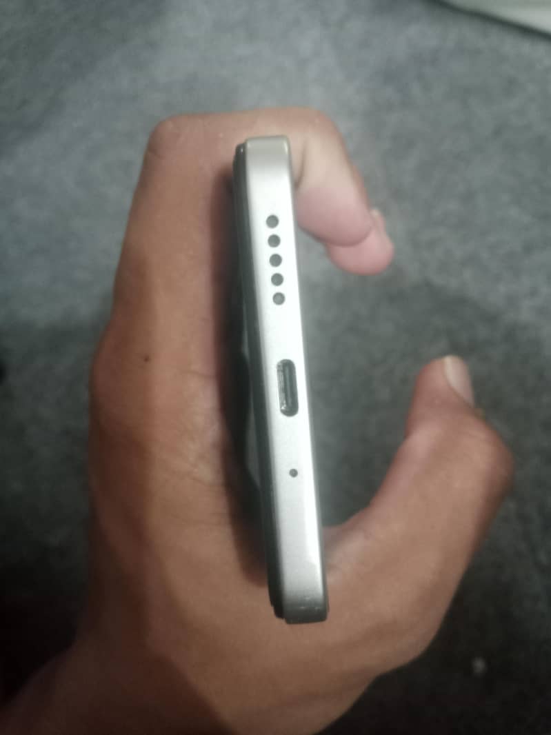 Xiaomi POCO C75 4