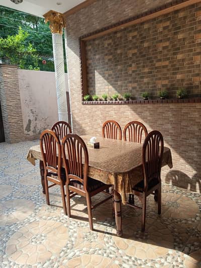 Dining Table with 6 Chairs