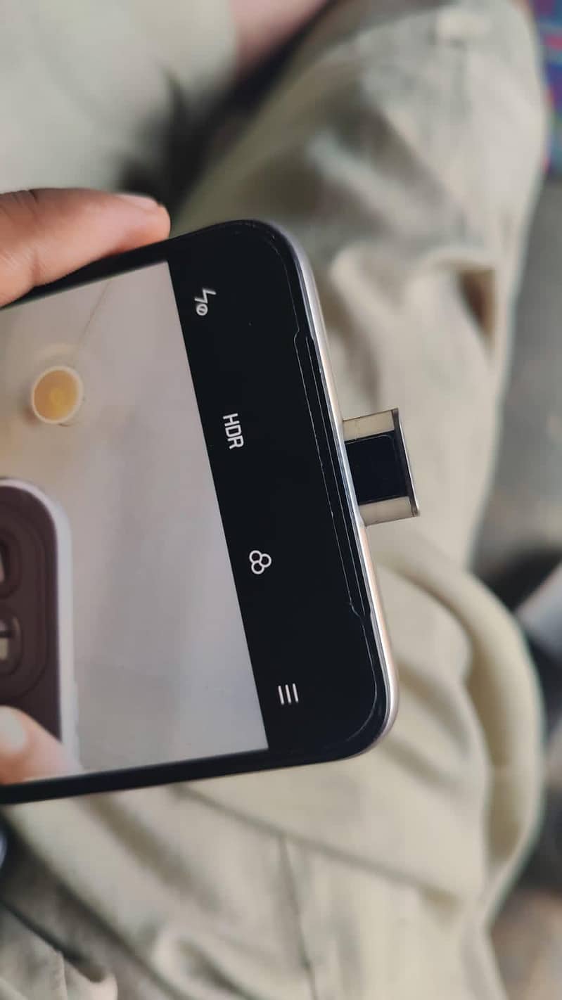 OPPO Reno 2f 6
