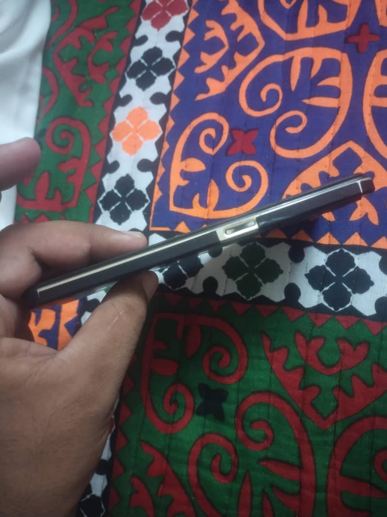OPPO A57 2