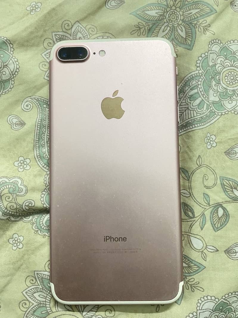 Apple iPhone 7 Plus 0