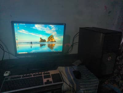 Dell OptiPlex 760 + HP L2045w 20" LCD | 4GB RAM | 128GB SSD SSD