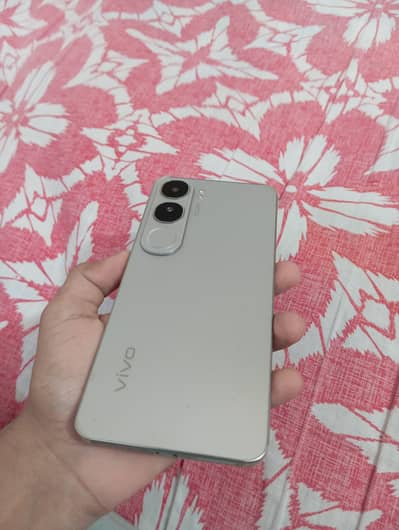 Vivo Y200