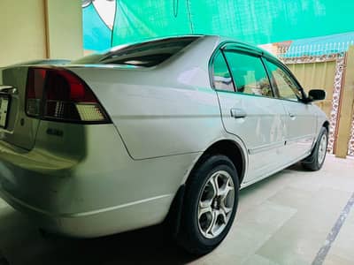 Civic 2005 exi