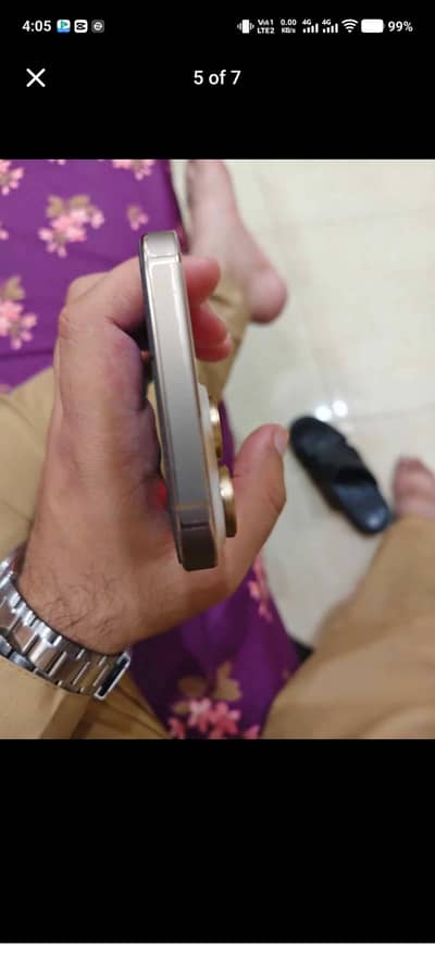 Apple iPhone 16 Pro Max JV 98 health