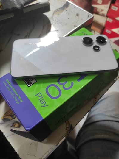 Infinix Hot 30 Play