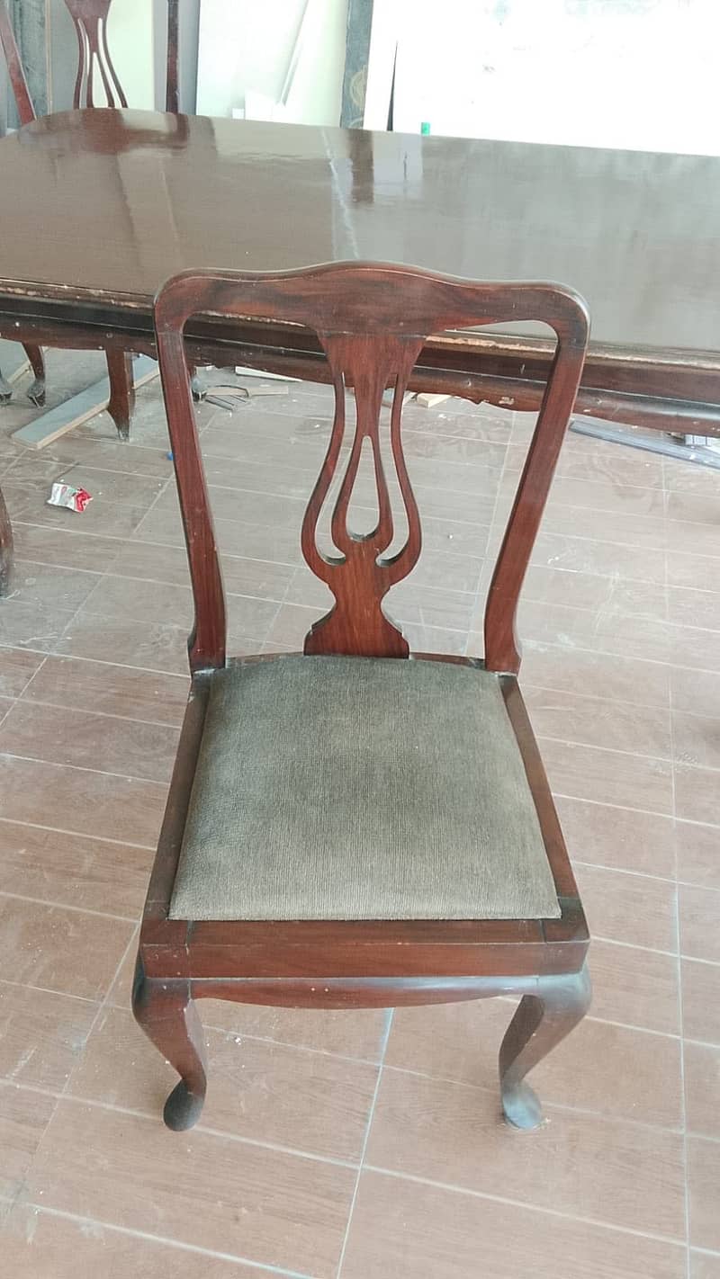 Dining table 6 chairs 2