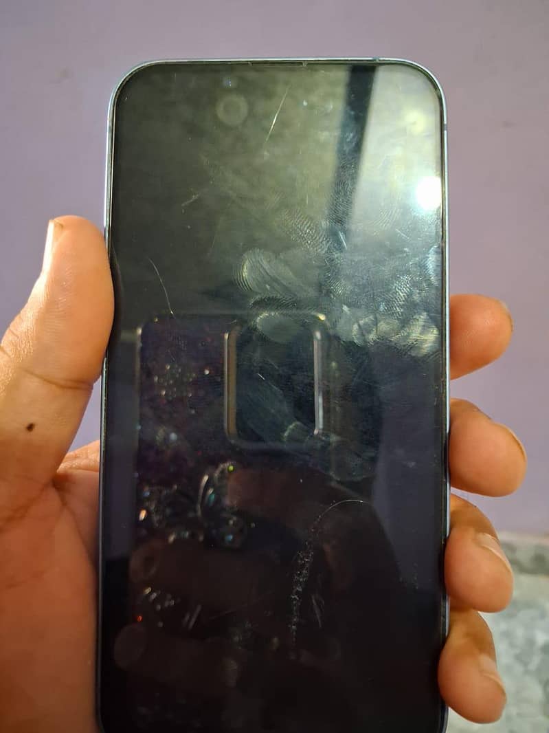 Apple iPhone 14 2