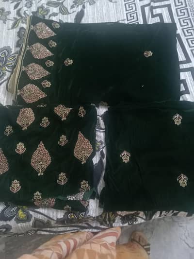 Dark Green Mongia Velvet Embroidered Suit cutting hoa h unstitch h