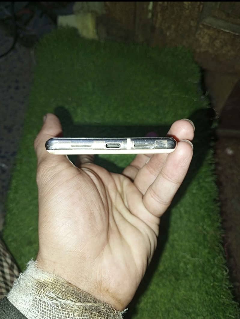 Google Pixel 6 Pro 2