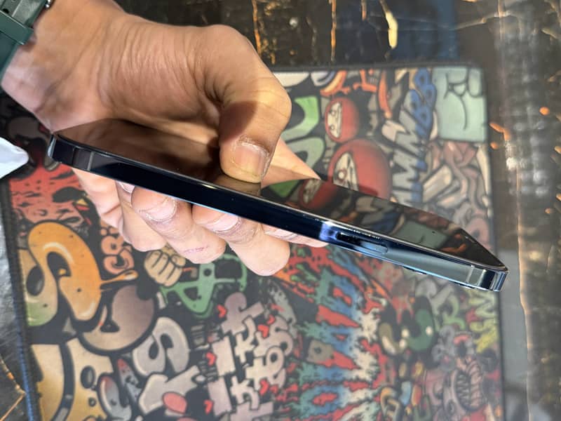 Apple iPhone 12 Pro Max 5