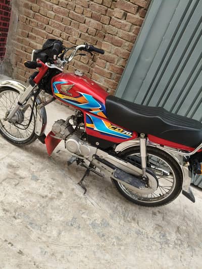 Honda bike available original condition documents complete model 26/25