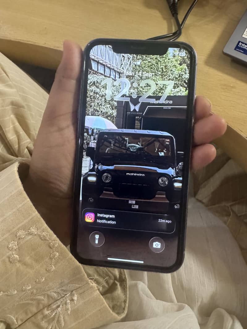 Apple iPhone 11 0
