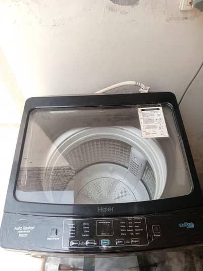 Haier Washing and Dryer Machine