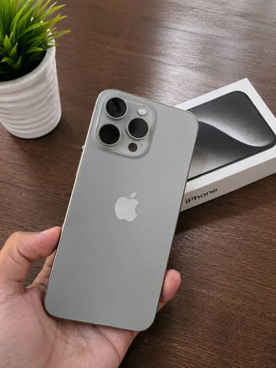 Apple iPhone 15 Pro Max