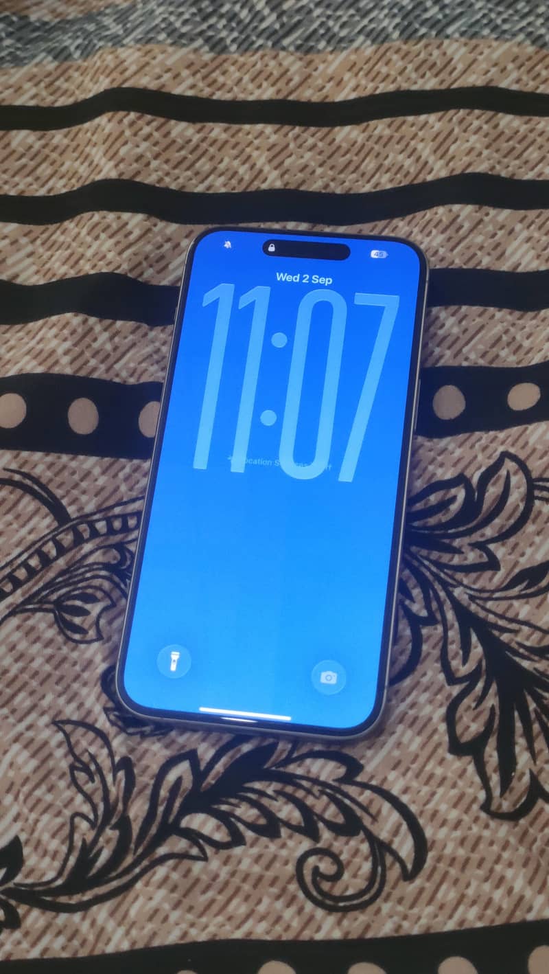 Apple iPhone 15 Pro Max 1