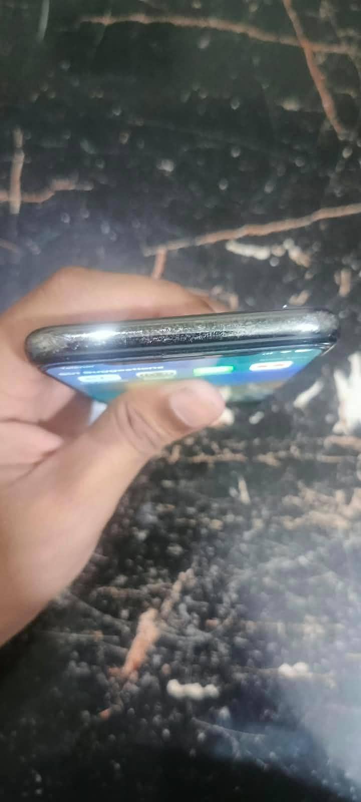 Apple iPhone X 5