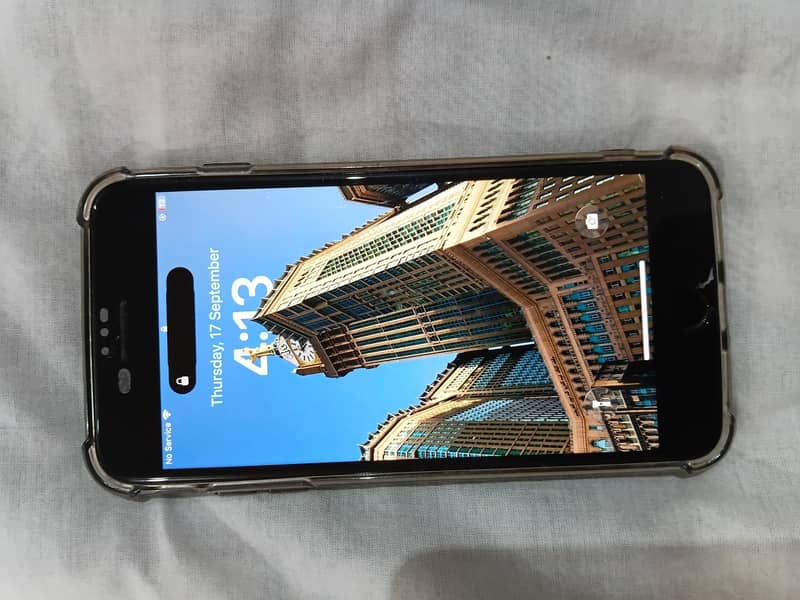 Apple iPhone 8 Plus 6