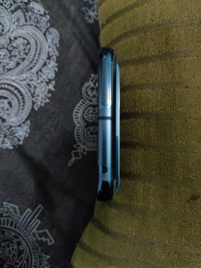 Google Pixel 8 Pro 2