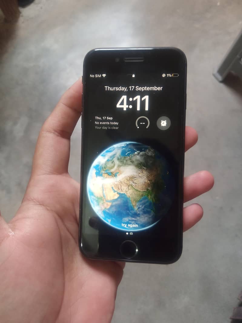 iPhone 8 5