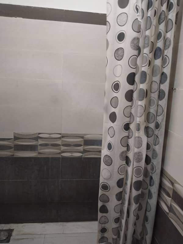 E11 Lower ground 2bed 2