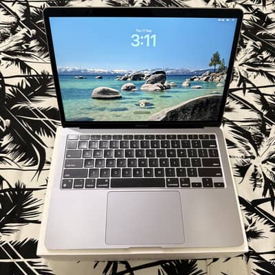 MacBook Air M1 (2020) - 8GB/256GB Used