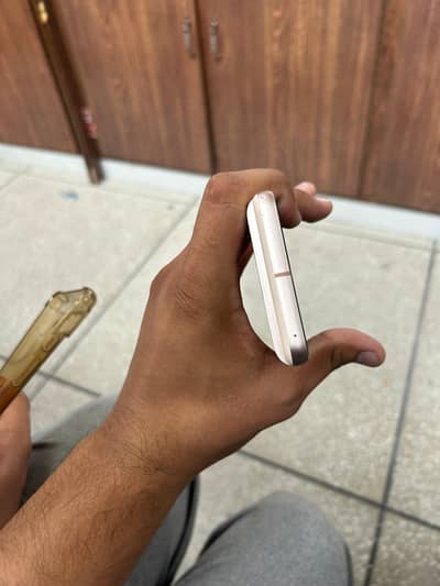 Google Pixel 8