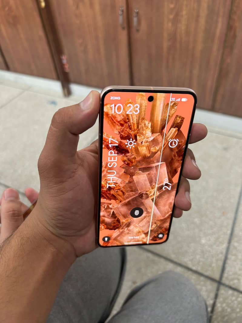 Google Pixel 8 5