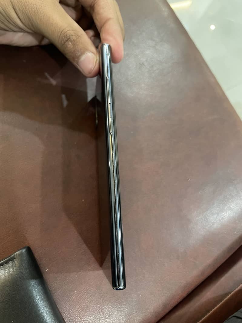 Samsung Mobile Note 10 Plus 4