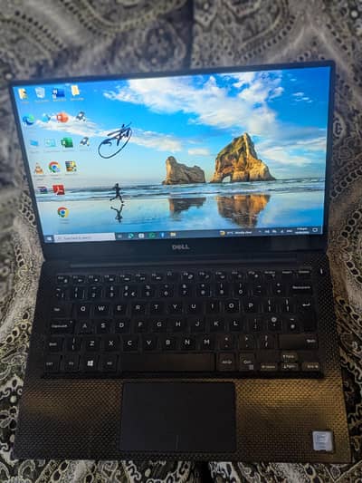 dell XPS 13 (9350)Tuch screen 8/256 (03054142647)
