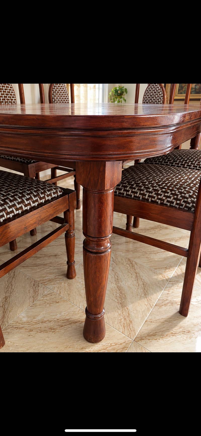 Dining table with 6 chairs 2