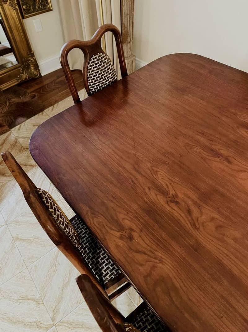 Dining table with 6 chairs 3