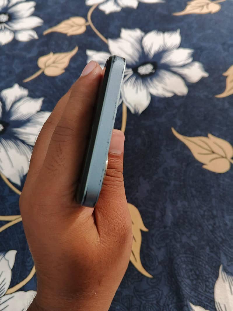 OPPO A18 0