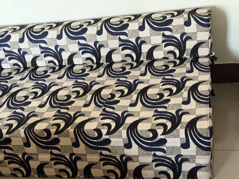 sofa comebed 2