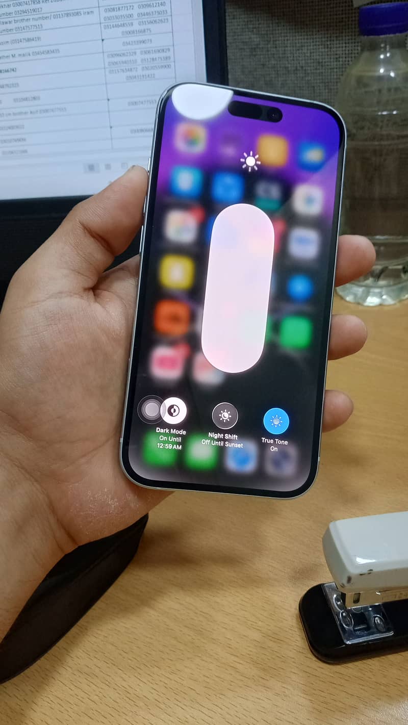Apple iPhone 15 3