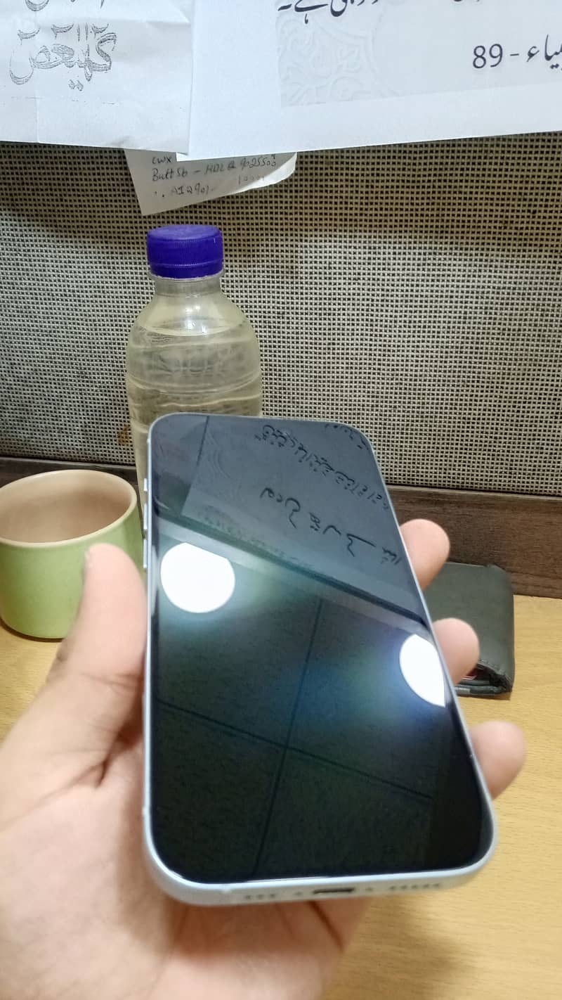 Apple iPhone 15 11