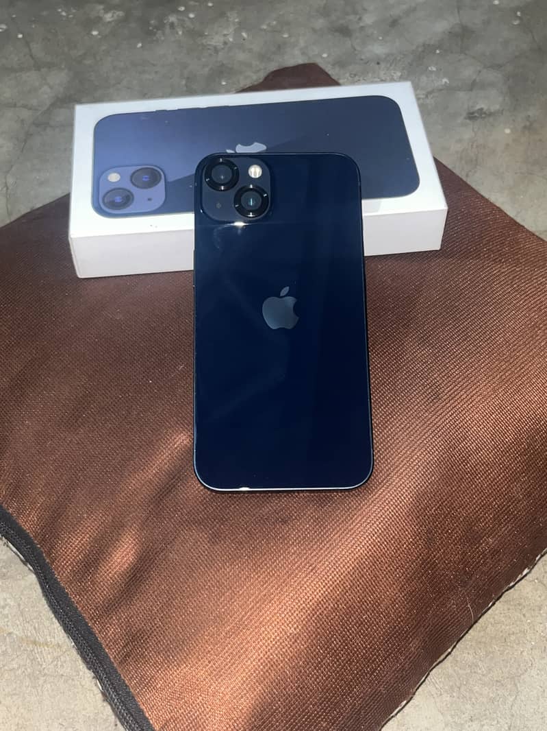 Apple iPhone 13 6