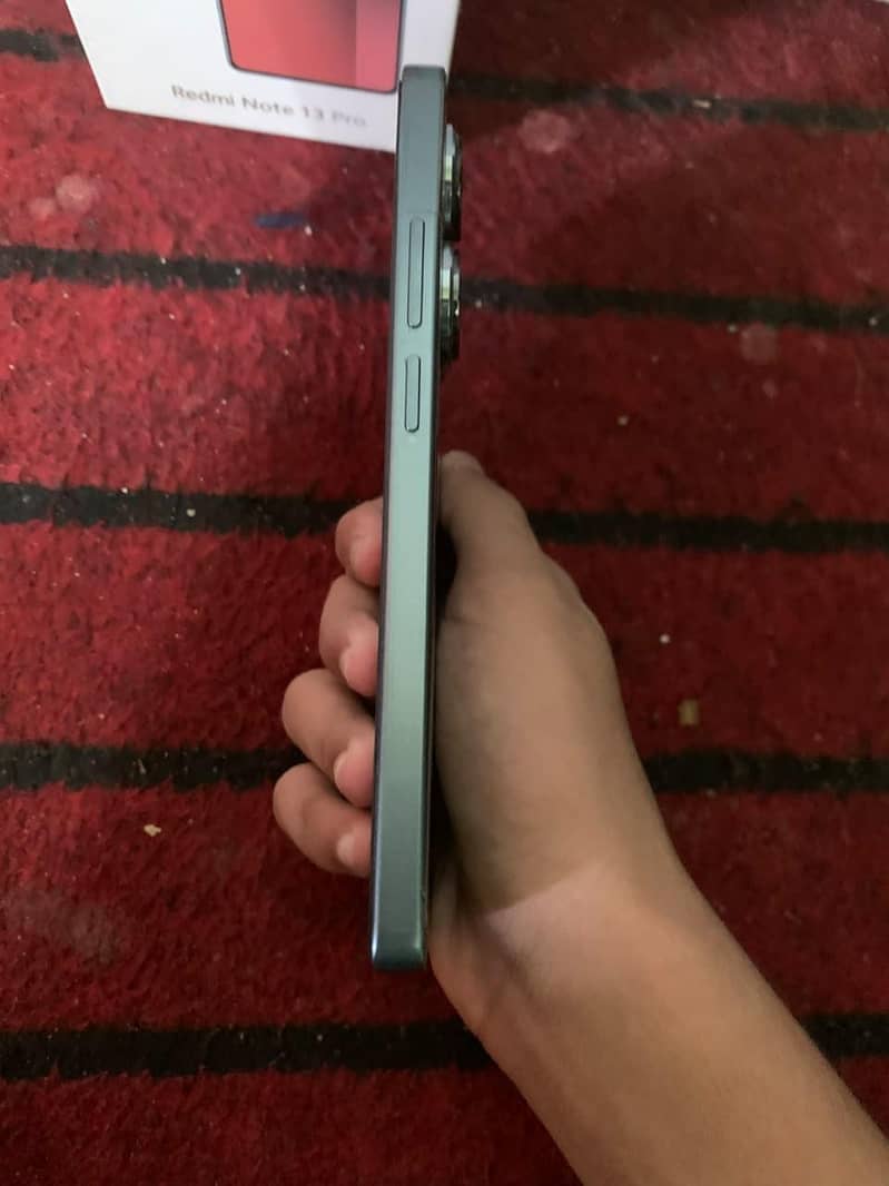 Redmi Note 13 Pro 1