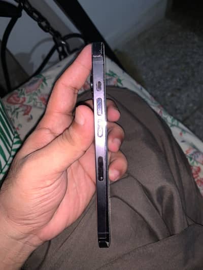 Iphone 14 pro 256gb battery health 84 physical + esim