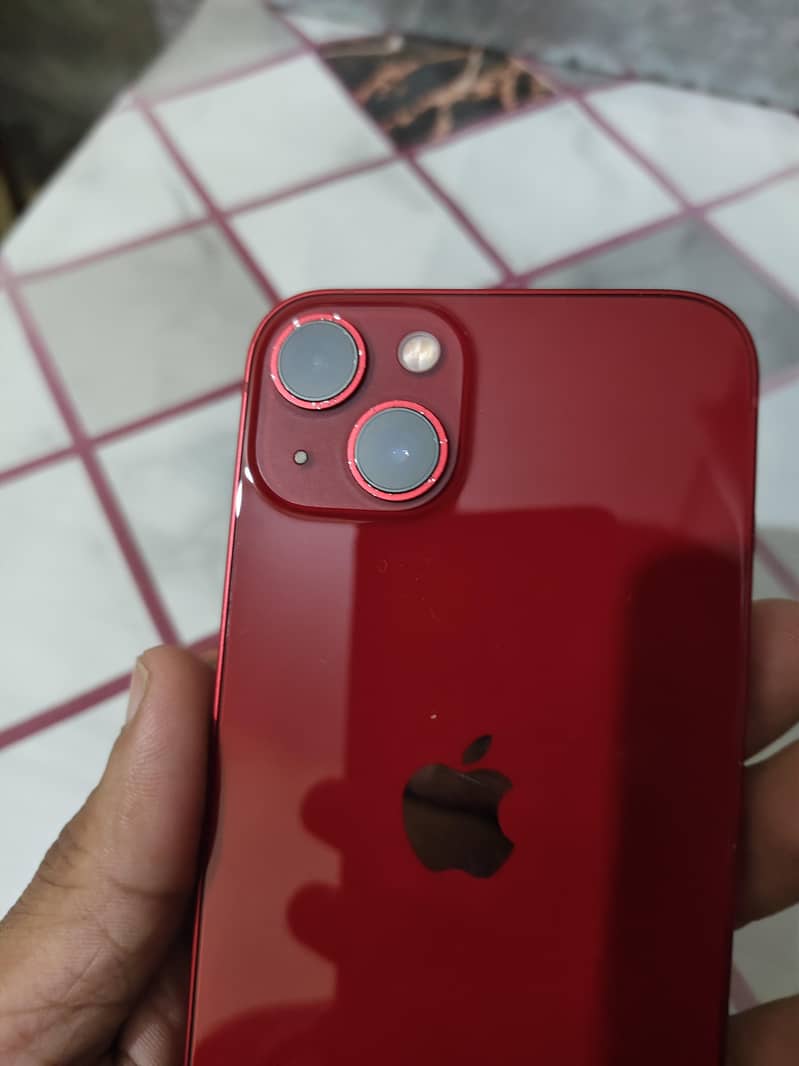 Apple iPhone 13 3