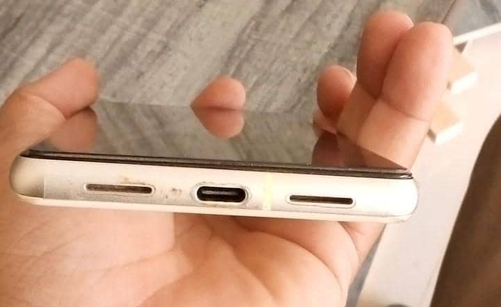 Google Pixel 7 3