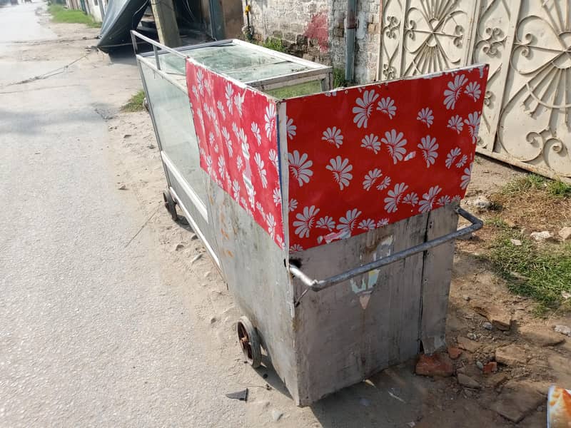 برگر، چاٹ، سموسہ یا فاسٹ فوڈ کاؤنٹر 1