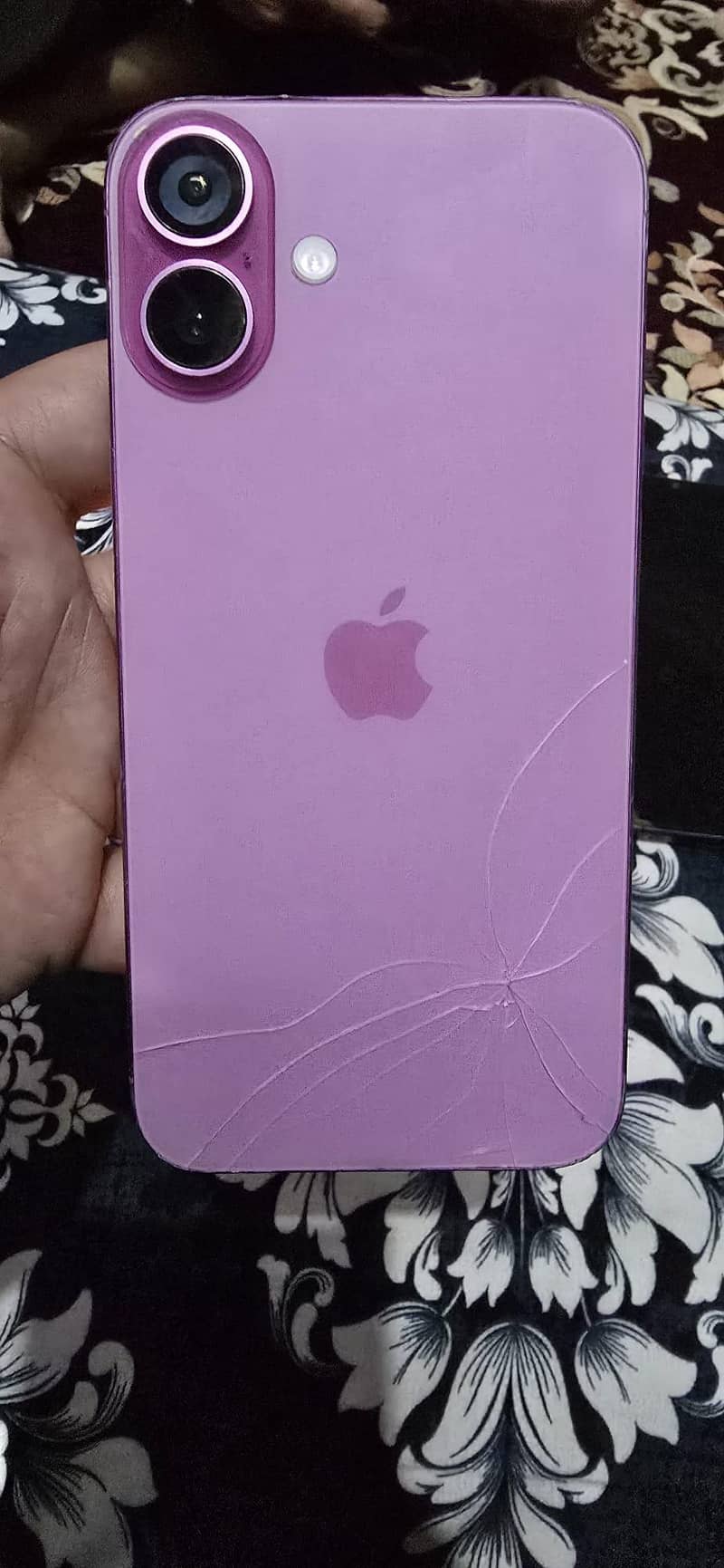 Apple iPhone 16 Plus 2