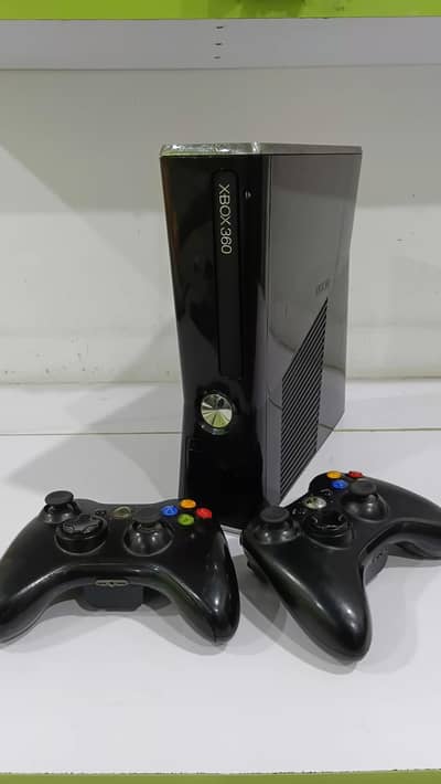 Xbox 360 slim edition jailbreak with 65+ games installed