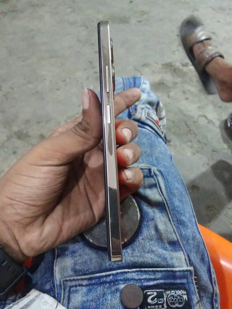 Infinix Note 30 2