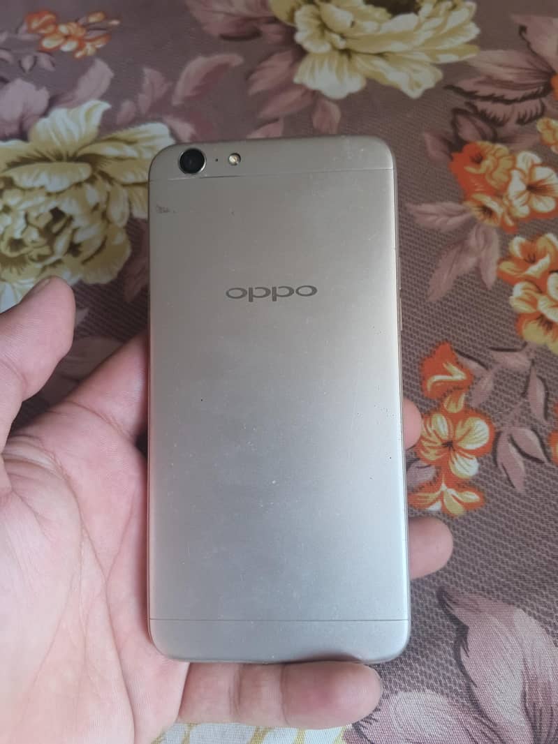 OPPO A57 2