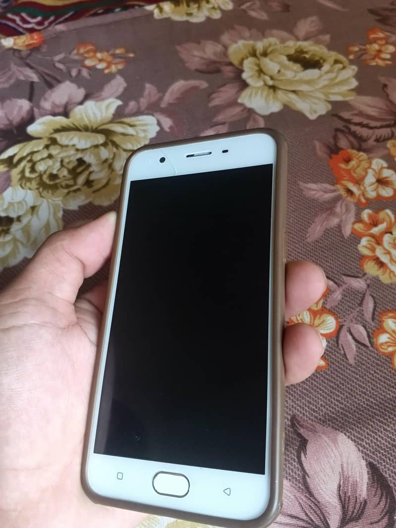 OPPO A57 3