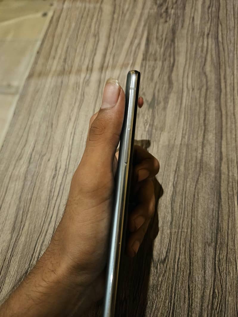One Plus 8T 5