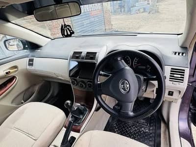 Toyota Corolla GLI 2013