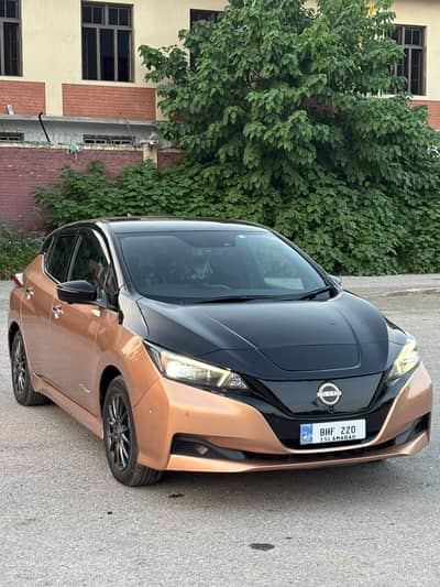 NISSAN LEAF URBAN CHROME 2022